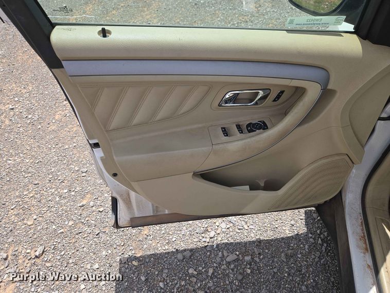 image for item EW0422 2014 Ford Taurus 