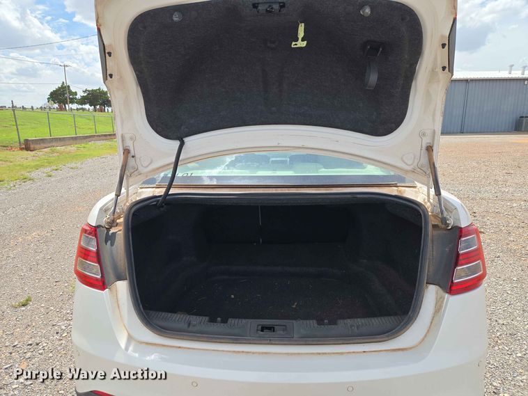 image for item EW0422 2014 Ford Taurus 