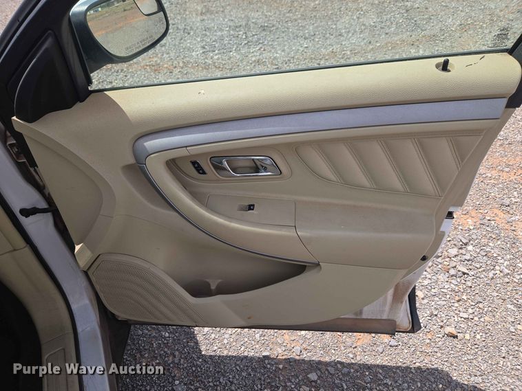 image for item EW0422 2014 Ford Taurus 