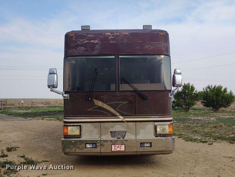 image for item EW1018 2001 Featherlight Vogue 5000 RV