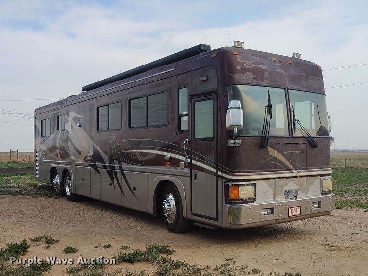 image for item EW1018 2001 Featherlight Vogue 5000 RV