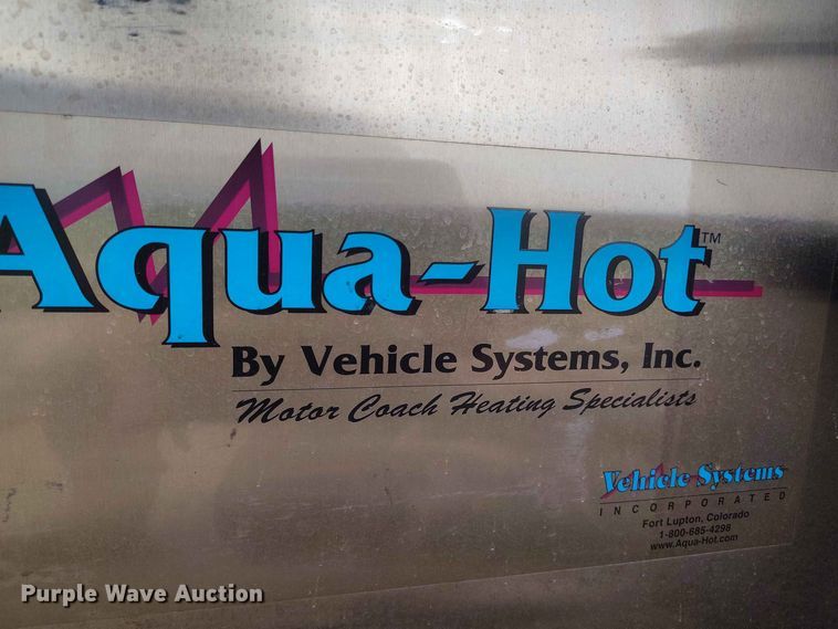 image for item EW1018 2001 Featherlight Vogue 5000 RV