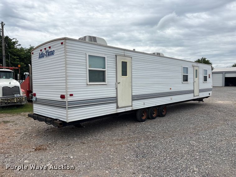 image for item EW1562 2019 Idle-Time camper