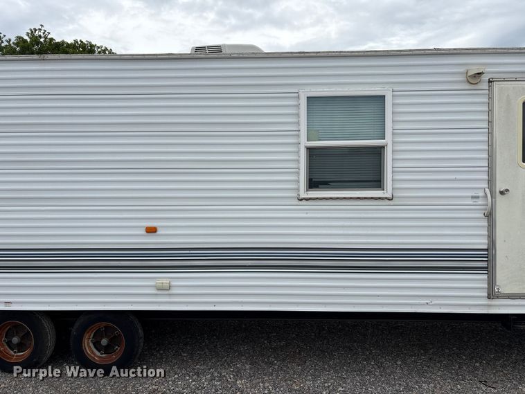 image for item EW1562 2019 Idle-Time camper