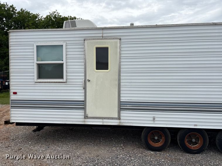 image for item EW1562 2019 Idle-Time camper