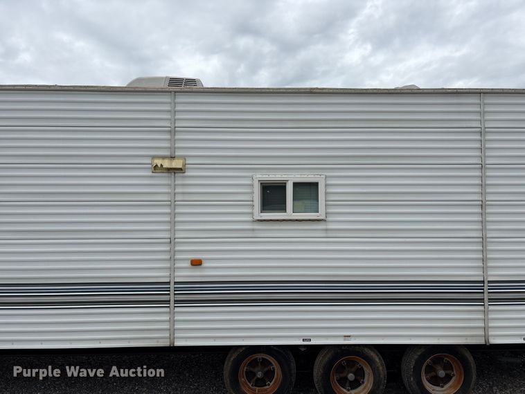 image for item EW1562 2019 Idle-Time camper