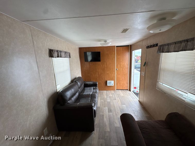 image for item EW1562 2019 Idle-Time camper