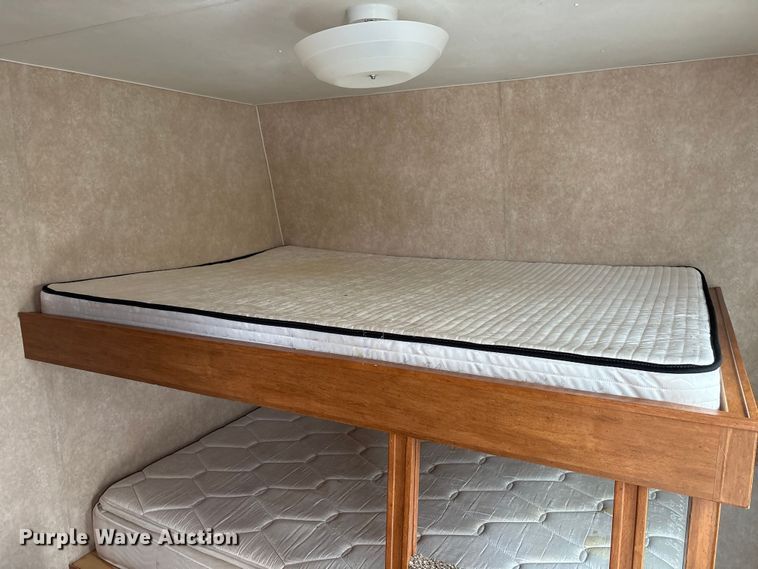 image for item EW1562 2019 Idle-Time camper