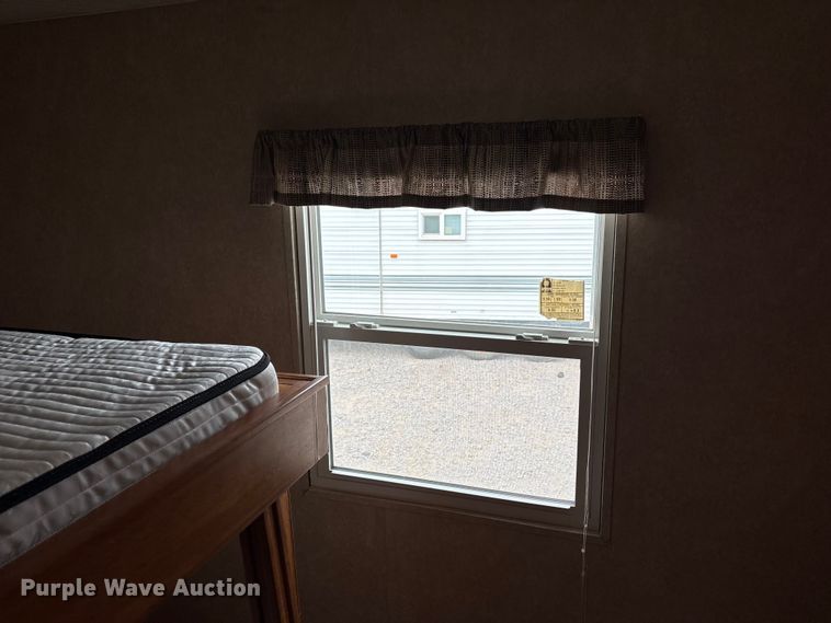 image for item EW1562 2019 Idle-Time camper
