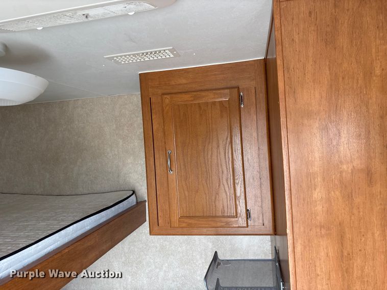 image for item EW1562 2019 Idle-Time camper