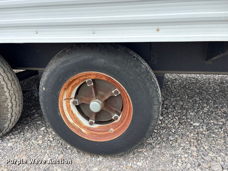 image for item EW1562 2019 Idle-Time camper