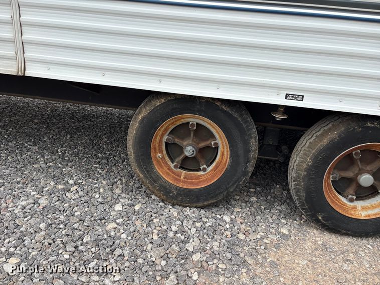 image for item EW1562 2019 Idle-Time camper