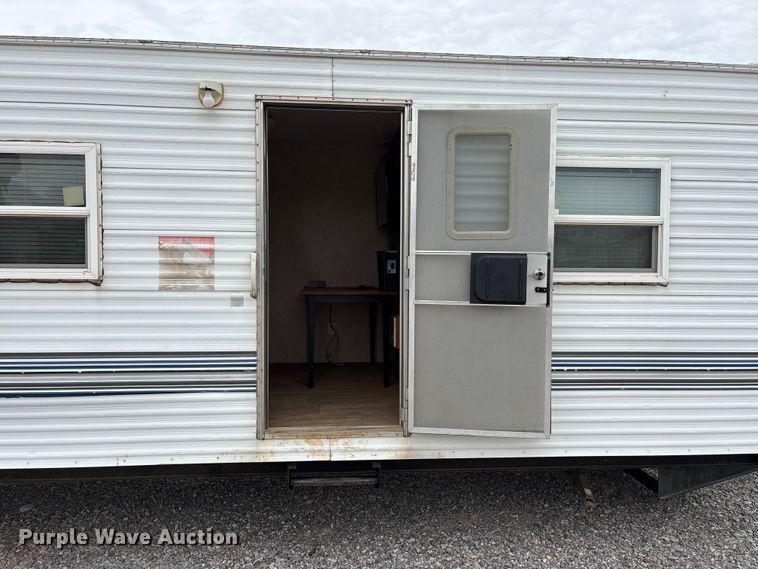 image for item EW1563 2018 Idle-Time camper