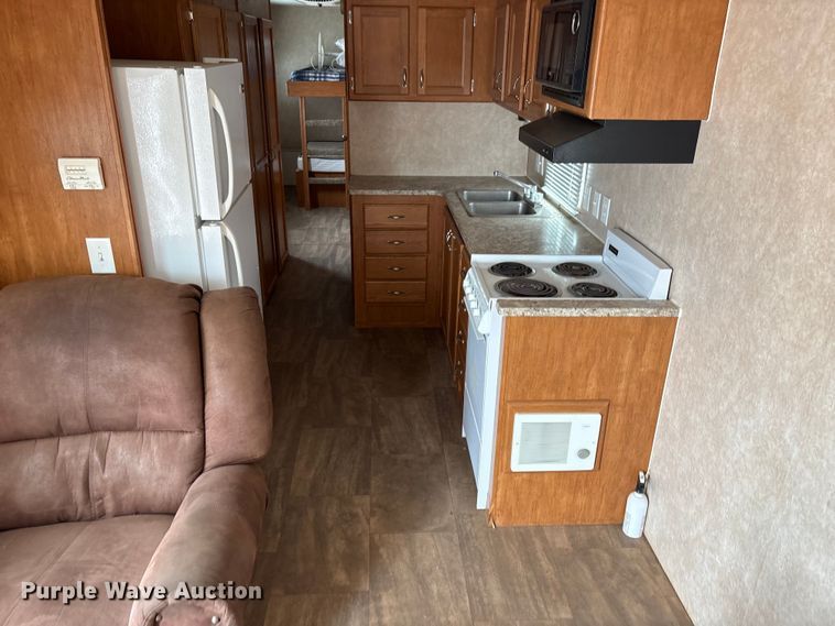 image for item EW1563 2018 Idle-Time camper