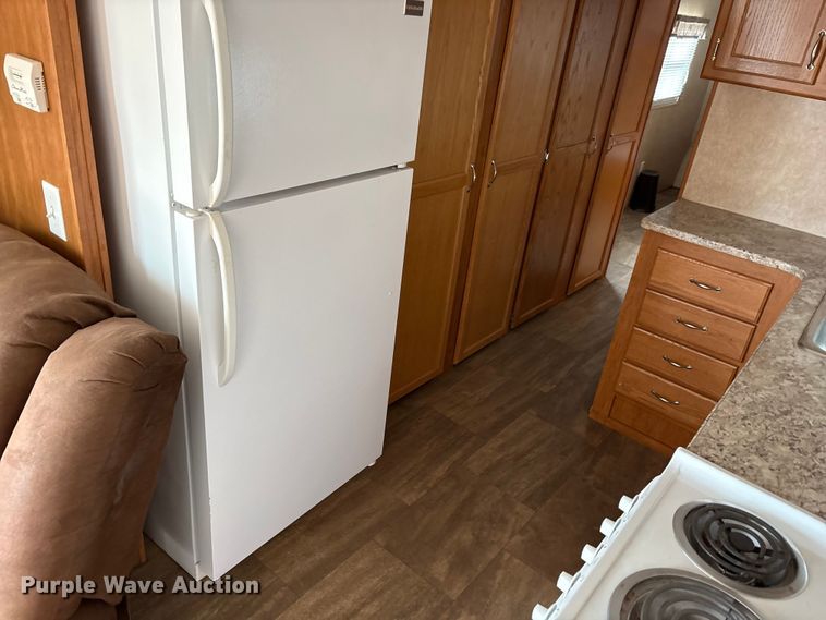image for item EW1563 2018 Idle-Time camper