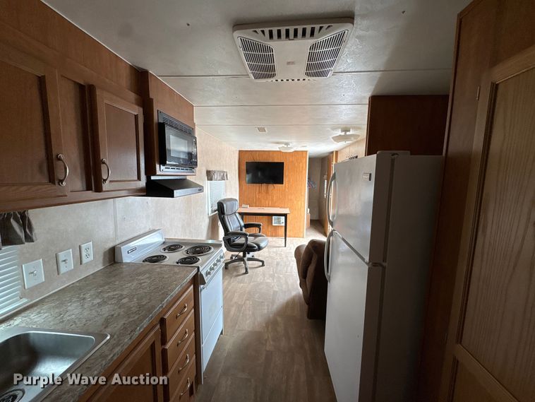 image for item EW1563 2018 Idle-Time camper