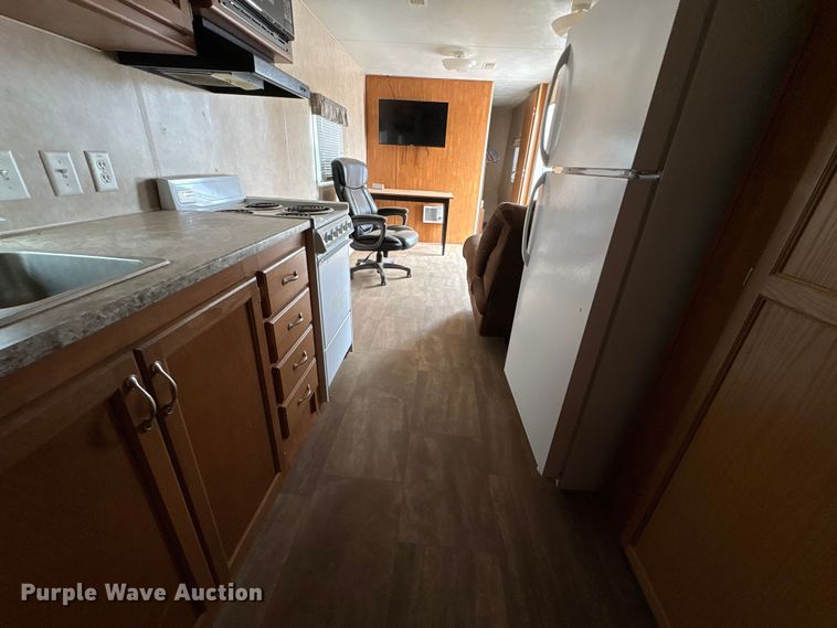 image for item EW1563 2018 Idle-Time camper