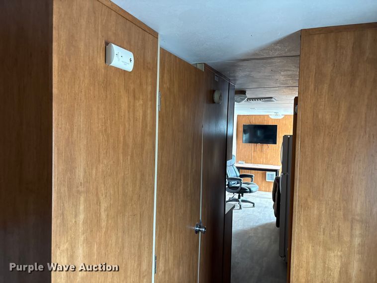 image for item EW1563 2018 Idle-Time camper