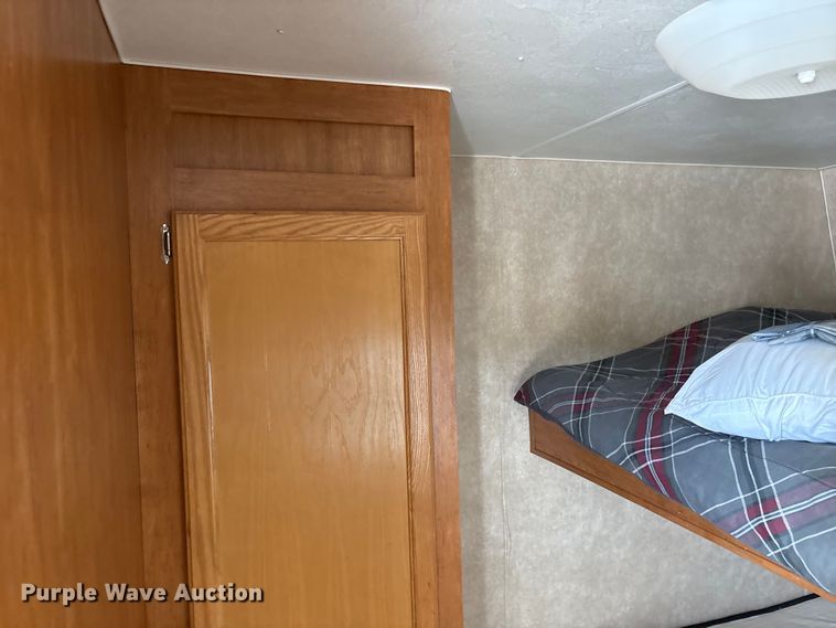 image for item EW1563 2018 Idle-Time camper