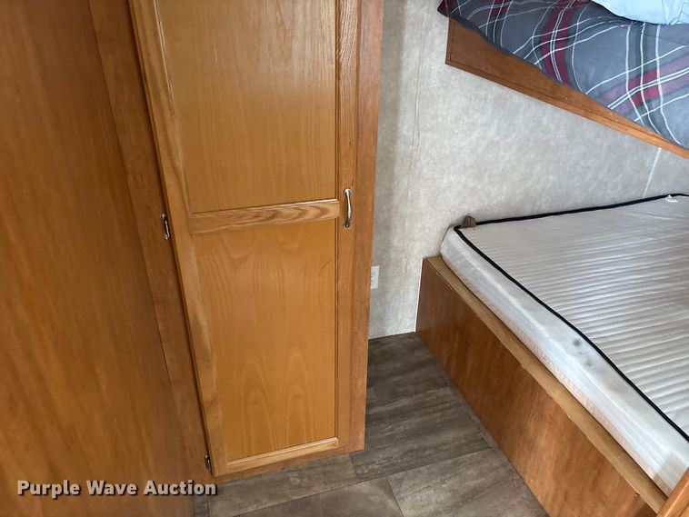 image for item EW1563 2018 Idle-Time camper
