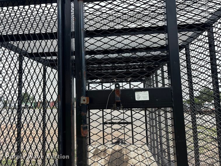image for item EW1565 2018 East Texas Trailer refuse trailer