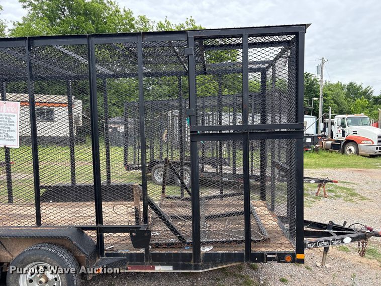 image for item EW1566 2018 East Texas Trailer refuse trailer