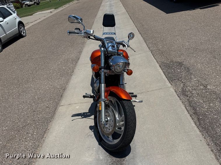 image for item EW4025 2004 Honda VTX1300 motorcycle