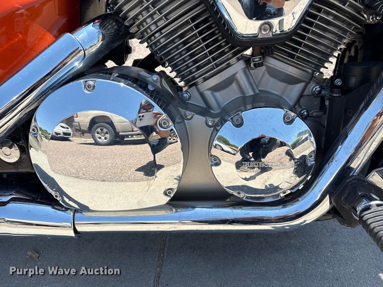 image for item EW4025 2004 Honda VTX1300 motorcycle