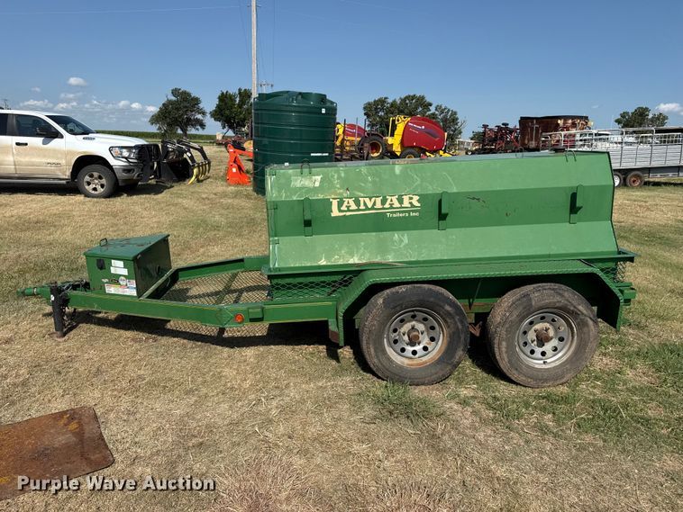 image for item EW4051 Lamar fuel trailer