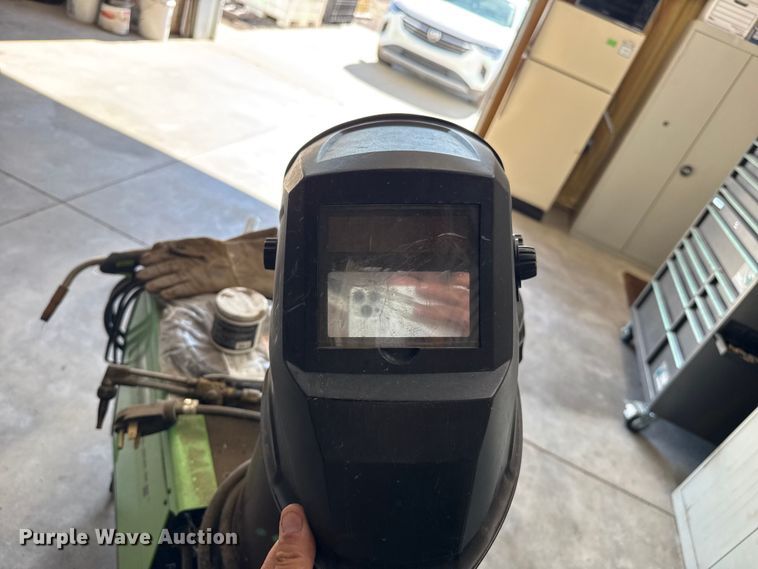 image for item EW4059 Forney 270 MIG welder