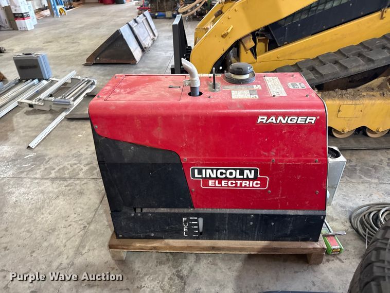 image for item EW4061 Lincoln Ranger 225 welder/generator