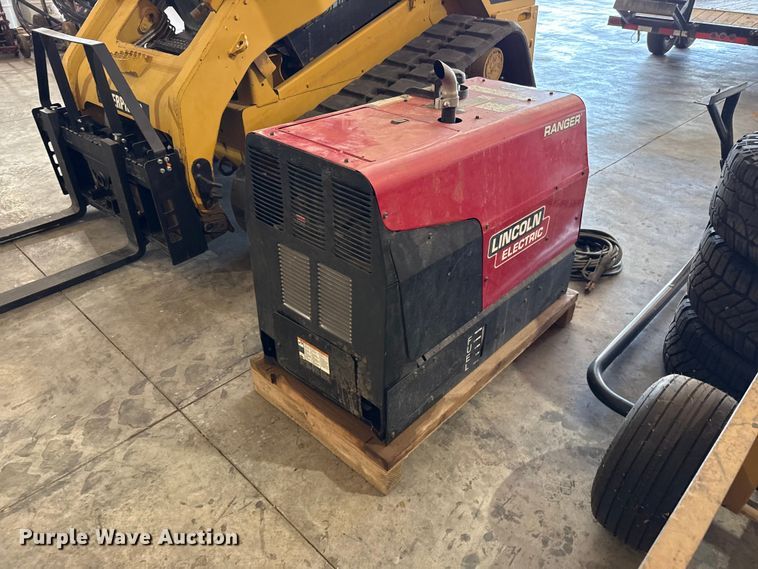 image for item EW4061 Lincoln Ranger 225 welder/generator