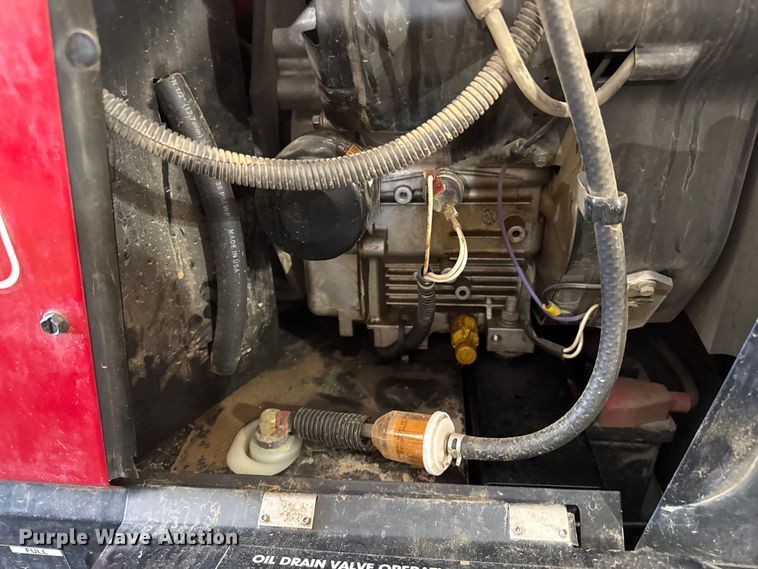 image for item EW4061 Lincoln Ranger 225 welder/generator