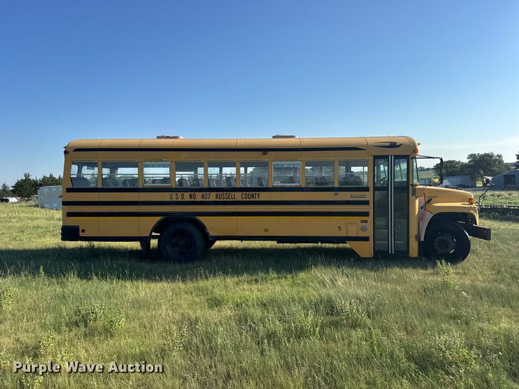 image for item EW4971 1996 Blue Bird school bus