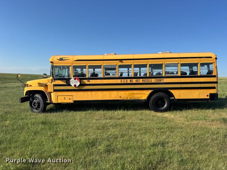 image for item EW4971 1996 Blue Bird school bus
