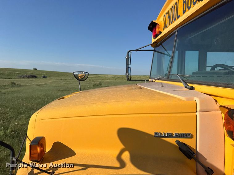 image for item EW4971 1996 Blue Bird school bus