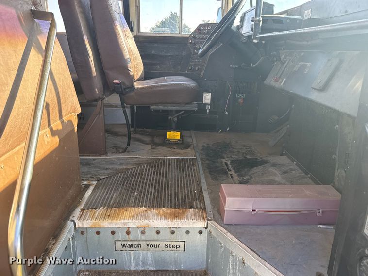 image for item EW4971 1996 Blue Bird school bus