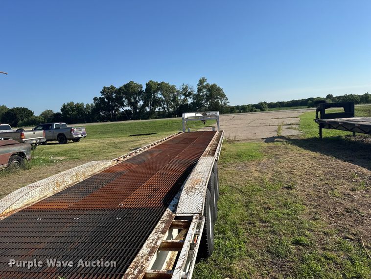image for item EW4973 1999 West Wind Trailers 50' Low Style equipment trailer