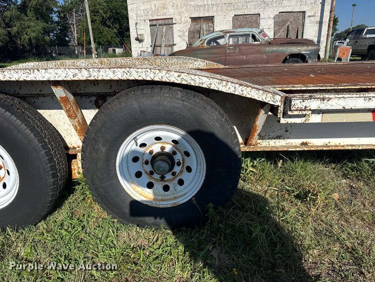 image for item EW4973 1999 West Wind Trailers 50' Low Style equipment trailer