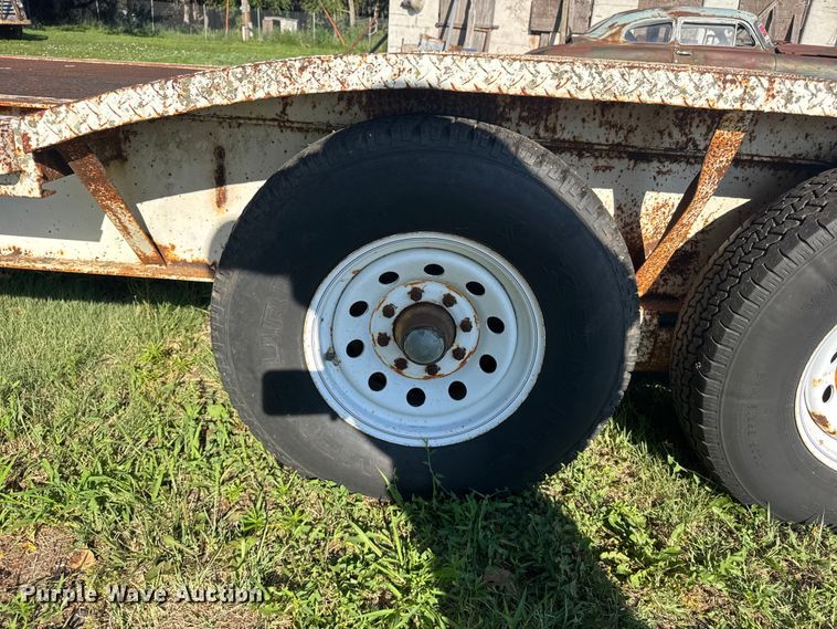 image for item EW4973 1999 West Wind Trailers 50' Low Style equipment trailer