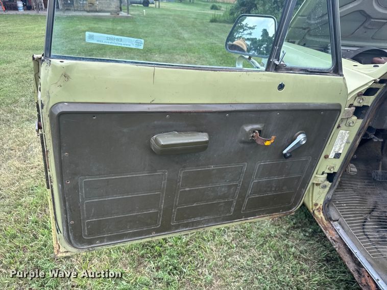 image for item EW4982 1977 International Scout pickup truck