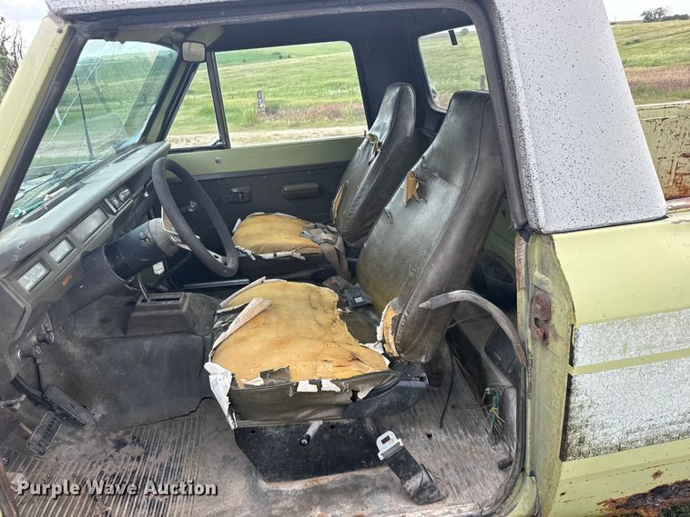image for item EW4982 1977 International Scout pickup truck