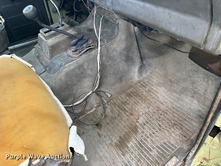 image for item EW4982 1977 International Scout pickup truck