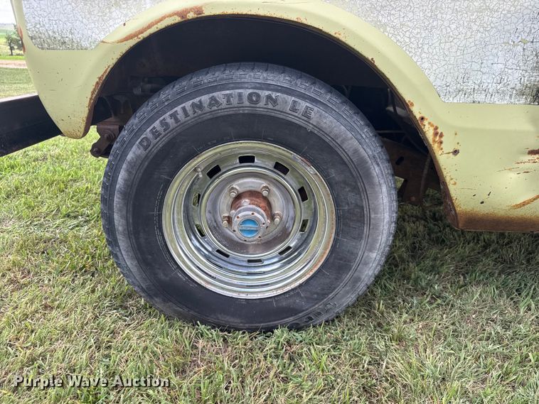 image for item EW4982 1977 International Scout pickup truck