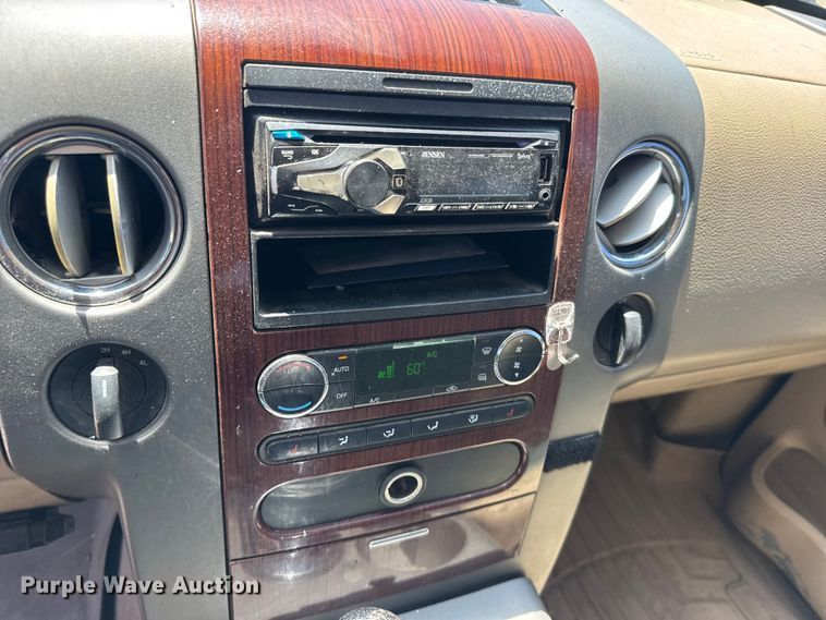 image for item EW4984 2008 Ford F150 Crew Cab pickup truck