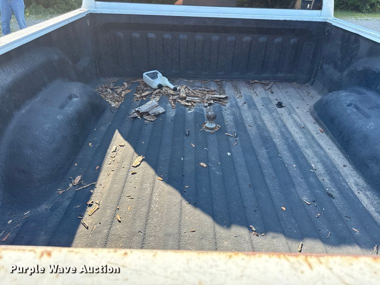 image for item EX1992 2006 Dodge Ram 3500 Crew Cab pickup truck