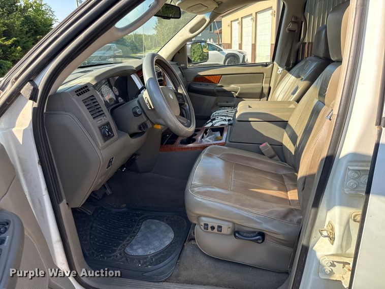 image for item EX1992 2006 Dodge Ram 3500 Crew Cab pickup truck