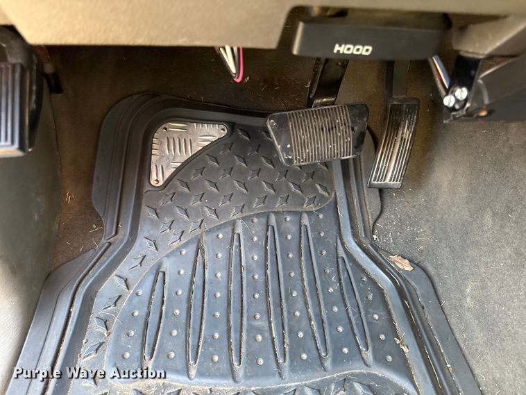 image for item EX1992 2006 Dodge Ram 3500 Crew Cab pickup truck