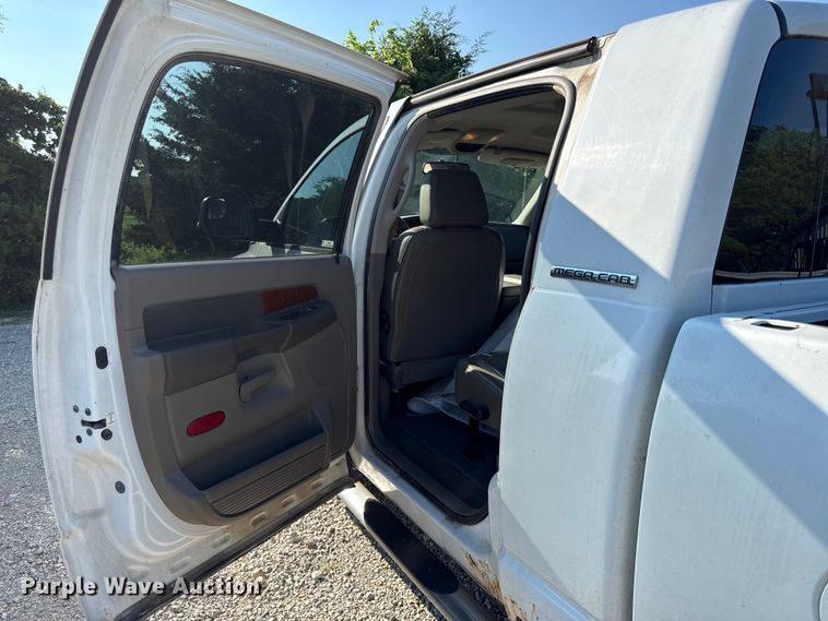 image for item EX1992 2006 Dodge Ram 3500 Crew Cab pickup truck