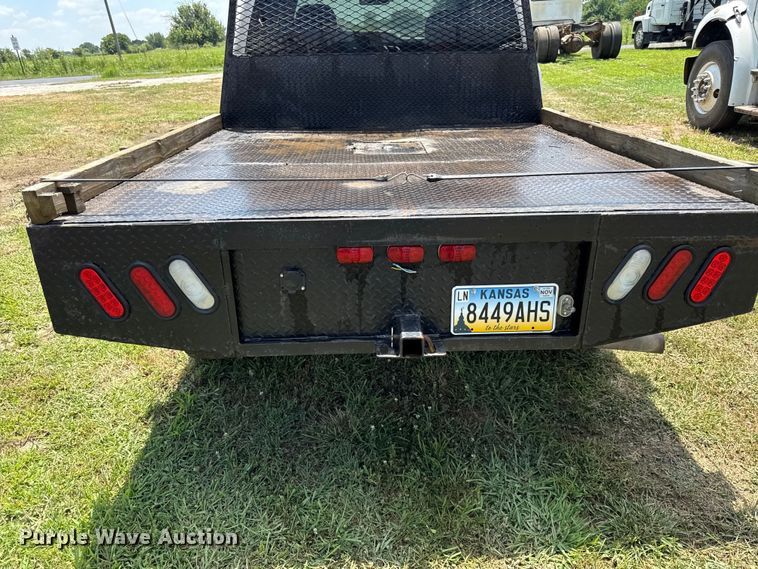 image for item EX2111 1999 Chevrolet Silverado 1500 Ext. Cab flatbed pickup truck